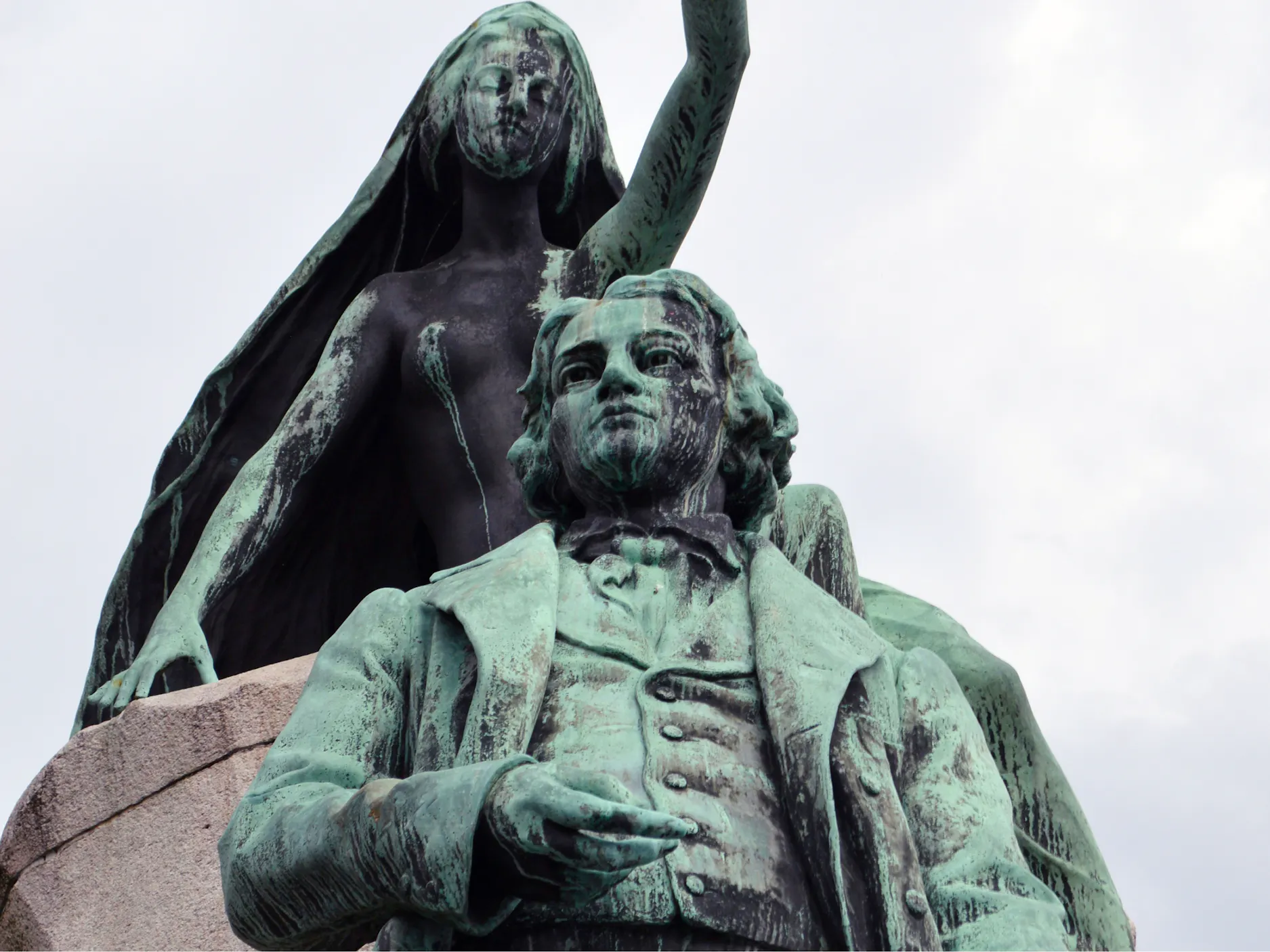 Prešernov kip v Ljubljani